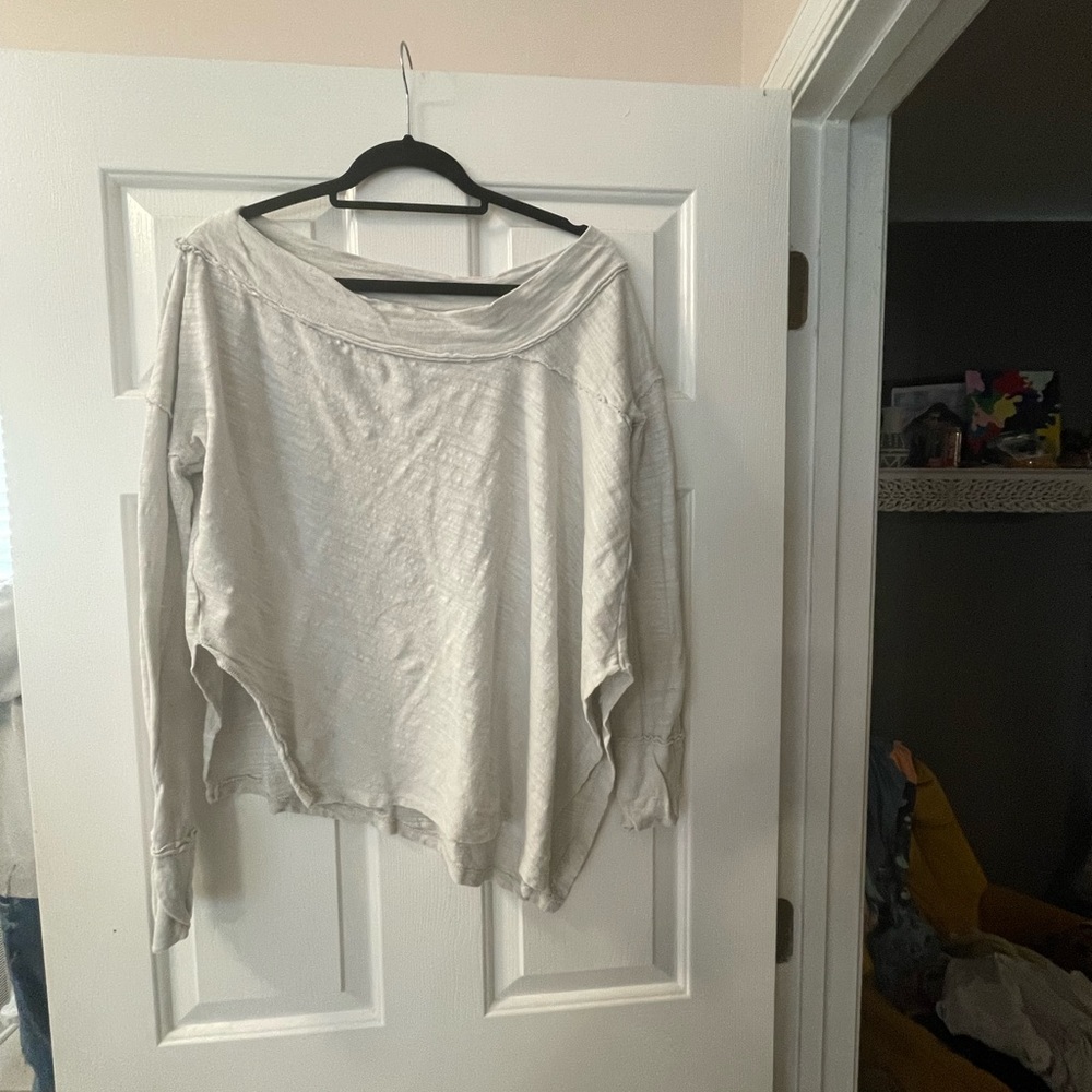 We the free size large top